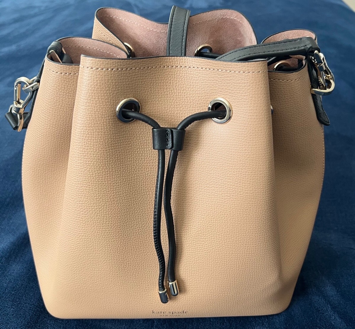 Kate Spade Vivian Medium Vivian Leather Bucket Bag Excellent