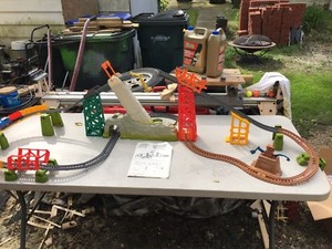 thomas avalanche escape set pieces