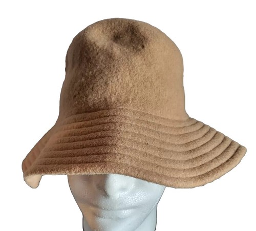 BETMAR NY TAN 100%WOOL CLOCHE HAT W/GROSS-GRAIN BAND/BOW  display picture 3