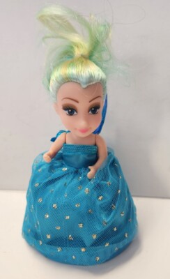 Cupcake Surprise Transforming Doll Green/Blue