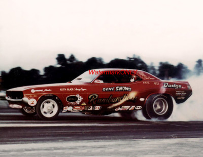 Gene Snow ''Rambunctious'' 1970 Dodge Challenger NITRO Funny Car PHOTO!! #(15c)