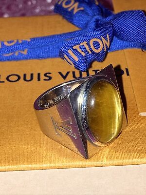 LOUIS VUITTON Silver & Tiger's Eye center LV Logo Engraving LOUIS VUITTON Silver & Tiger's Eye center LV Logo Engraving