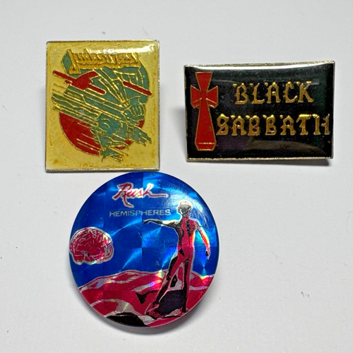Distrigeek Pin's Logo Judas Priest, Métal émaillé, Groupe Musique Heavy Metal, pour Femme ou Homme, Badge, Broche