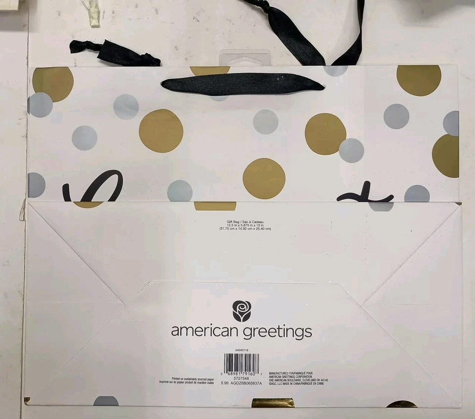 Lote de 7 bolsas de regalo de felicitación y o graduación American Greetings Foto 2 de 4