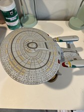 1992 Playmates Star Trek The Next Generation Starship Enterprise NCC-1701d