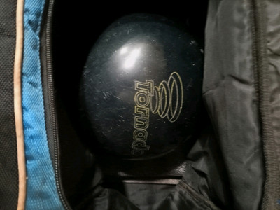 Ebonite Tornado Warning Bowling Ball black n silver sparkle 16 ibs & Bag /shoes 