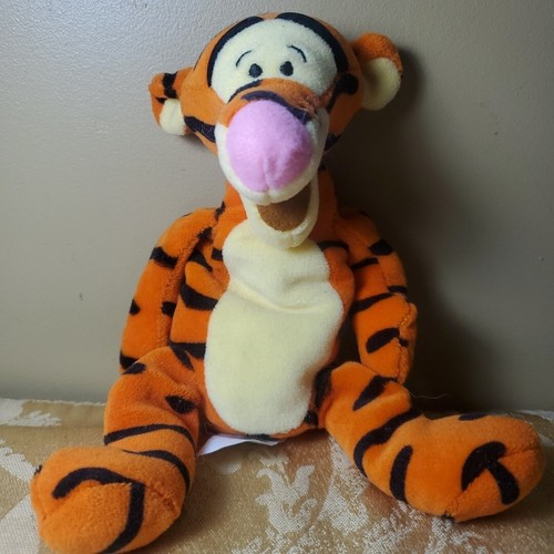 Disney Store Tigger & Eeyore Beanies - Picture 2 of 17