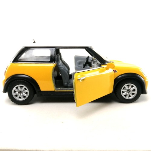 Mini Cooper S British Flag Top Die-Cast Model Car Kinsmart 1:28 Toy Collection 1 - Picture 39 of 60