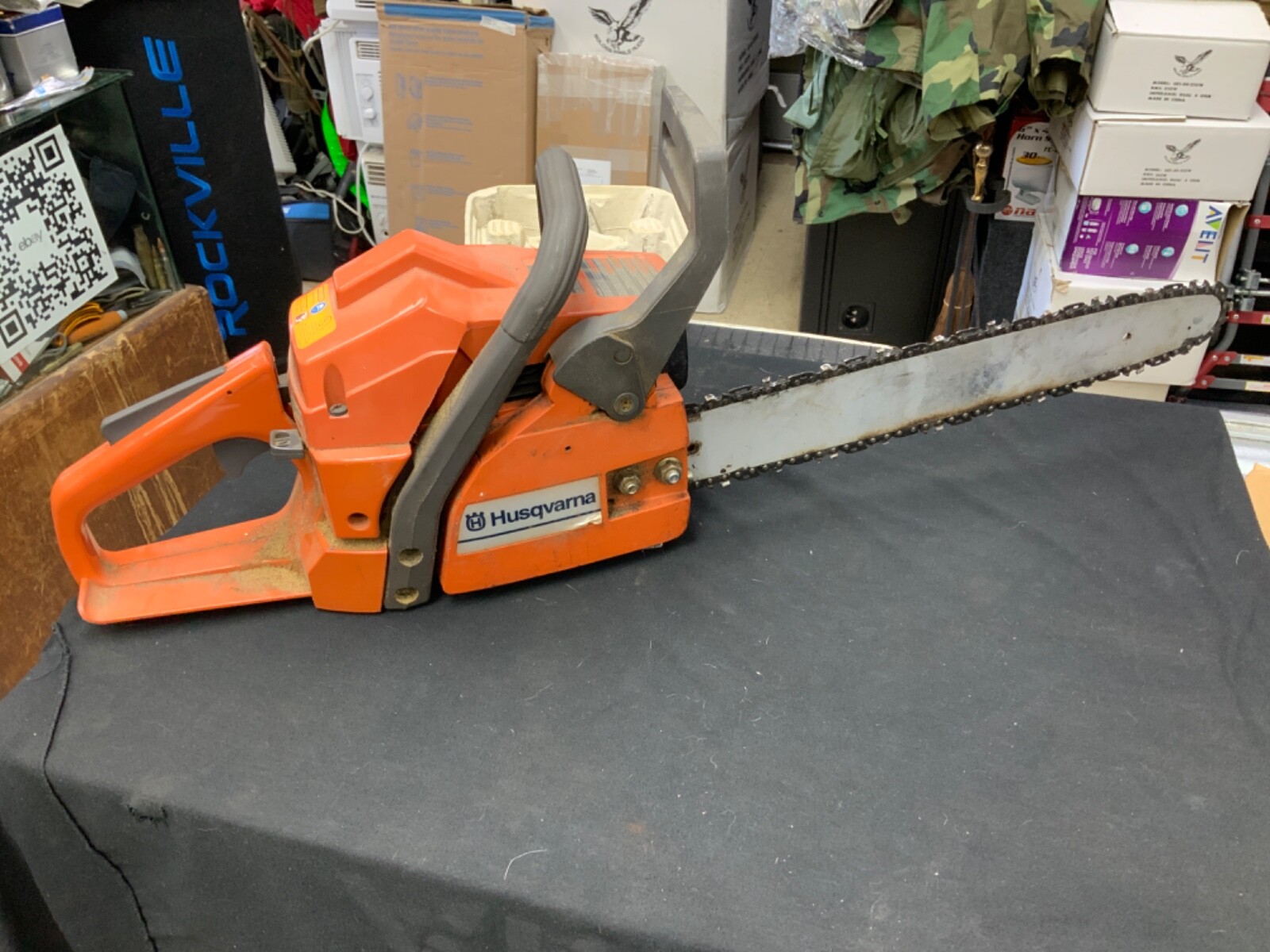 Image of Husqvarna 141 chainsaw