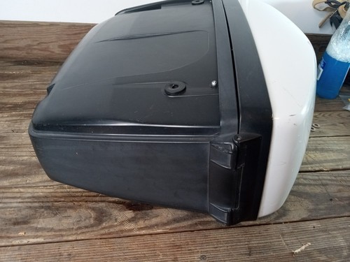 2009 BMW R1200RTP LEFT SIDE Pannier, Side Case Box Luggage Cargo (READ) - Picture 11 of 19