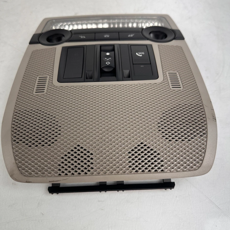 BMW X5 E70 2007-2013 lámpara de luz domo frontal con interruptor de techo corredizo OEM Foto 2 de 4