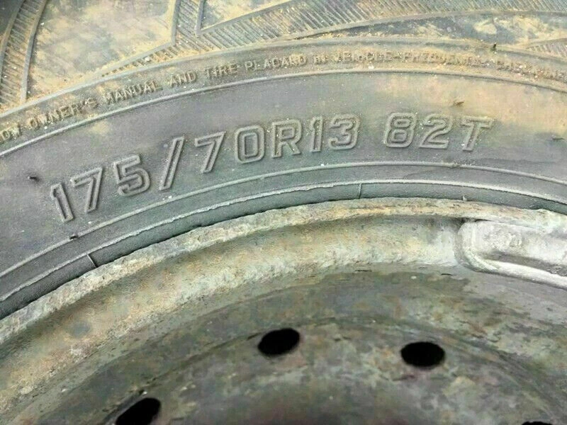 2xkomplette Winterreifen+Felgen 175/70R13 82T für Peugeot 206,Citröen usw - Bild 3 von 4