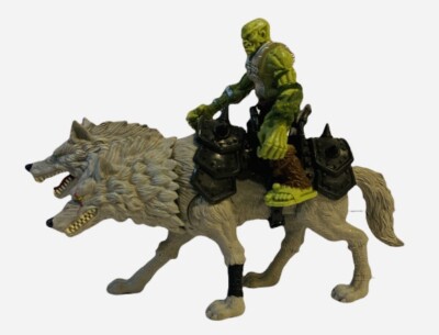 ウスグロウ フィギュア 2体 ウスグロウ フィギュア 2体