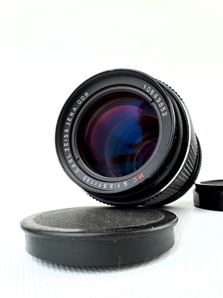 Carl Zeiss Jena MC Sonnar 135mm f/3.5 Lens M42 Mount Telephoto DDR