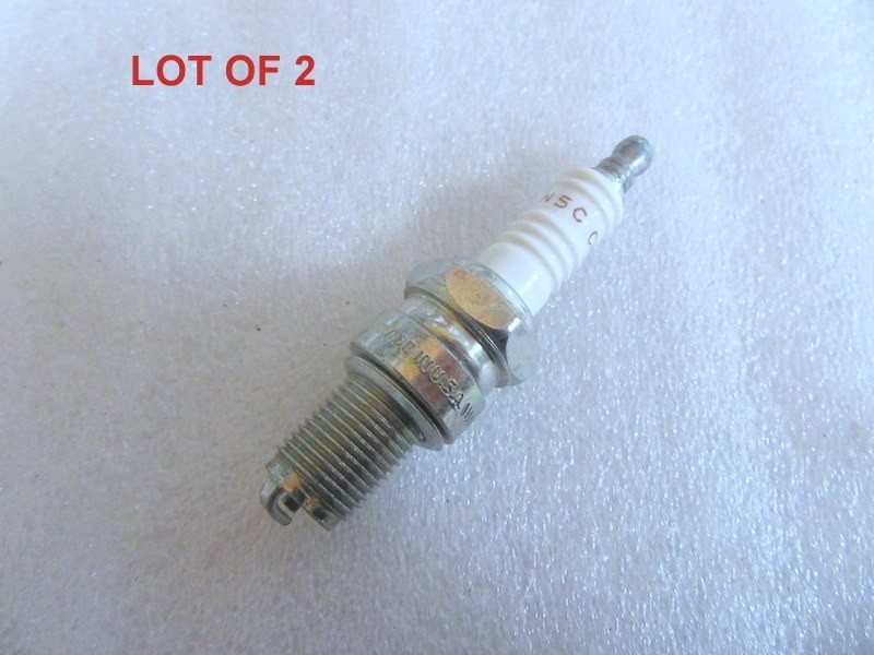 SP24 Champion Marine RN5C Spark Plug #123 Lot of 2 OEM New Factory Boat Parts
