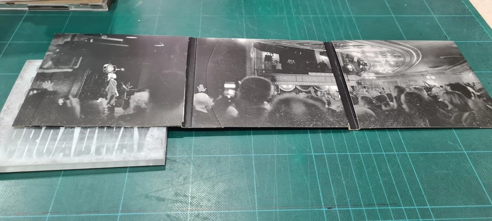 BRUCE SPRINGSTEEN - ON BROADWAY (2CD USATI IN BUONE CONDIZIONI PAPER SLEEVE 2018 - Immagine 3 di 4