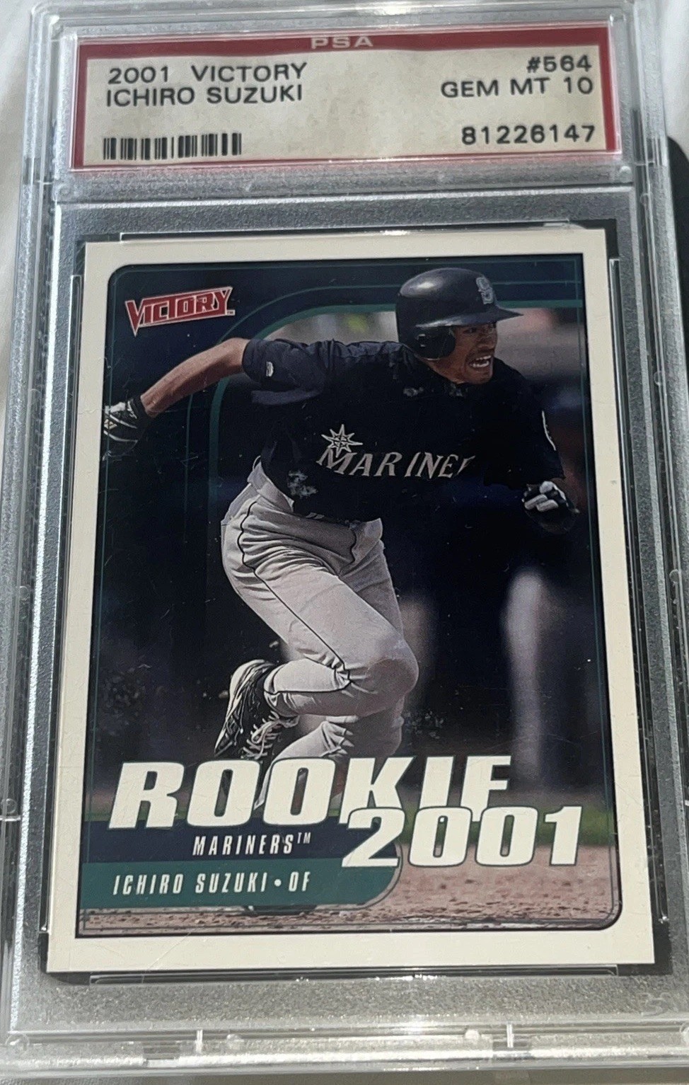 2001 Upper Deck Victory Ichiro Suzuki Rookie #564 PSA 10 Seattle Mariners