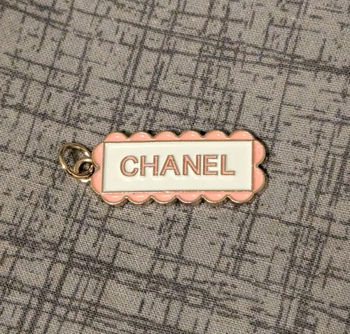Designer Button Tag Pink White and Gold Zipper Pull 33mm x 14mm