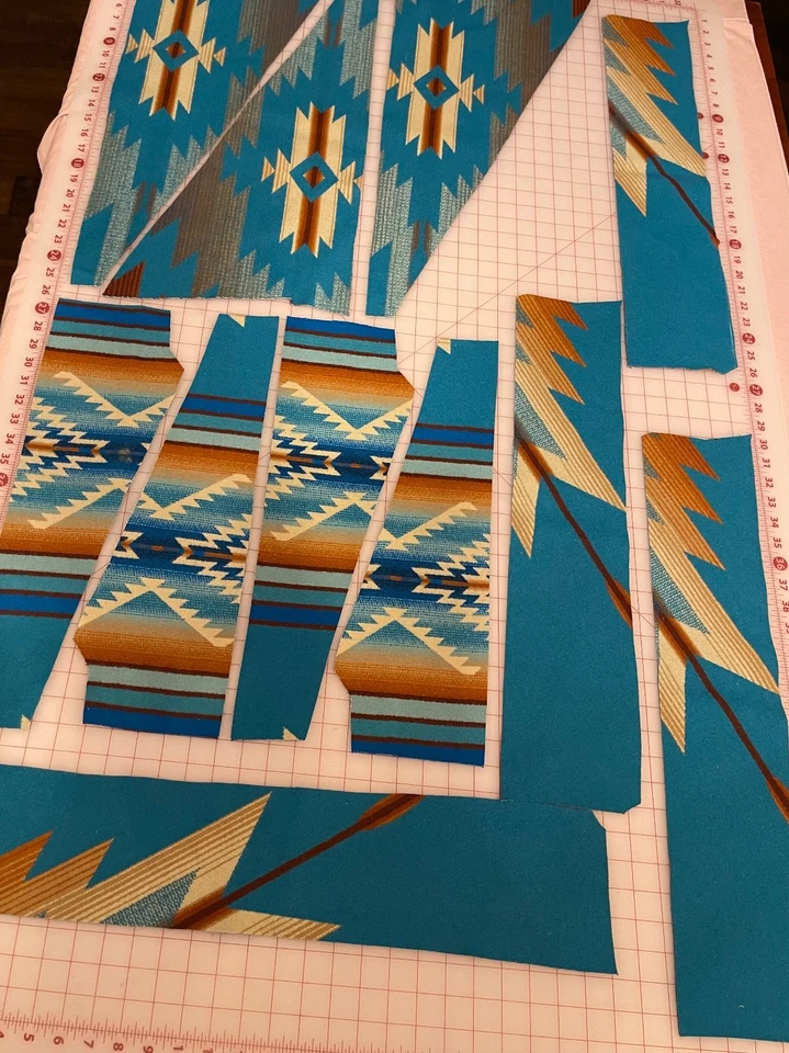 New Pendleton Wool blanket fabric remnants - Pagosa Springs - appx 2.4 lb - Image 2 of 4