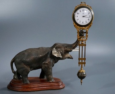 Antique Junghans Elephant Mystery Swinger Clock German Swinging Pendulum