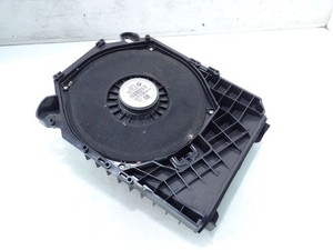 BMW 1 E81 E87 2009 Rechts Subwoofer 9192462 ARA354490