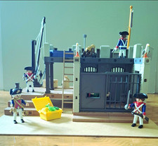 Playmobil Set aus 3112  Gef&auml;ngnis - Festung , Soldaten, Piraten 2001 bitte lesen