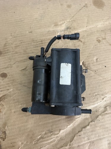 Evinrude Etec 40-90 Fuel Pump Vapor Sep. 5006085 5009033 5007661 5008072 5009026