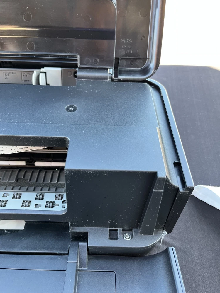 Canon Pixma iP2600 Inkjet Photo Printer- Works Great - PREOWNED - Gently Used