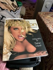PAMELA ANDERSON IN PICTURES BOOK (Paperback 1996) Stephen Wayda