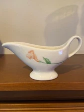 VTG Mayer China Small White Personal Gravy Boat w/Flower Restaurant Ware MINT