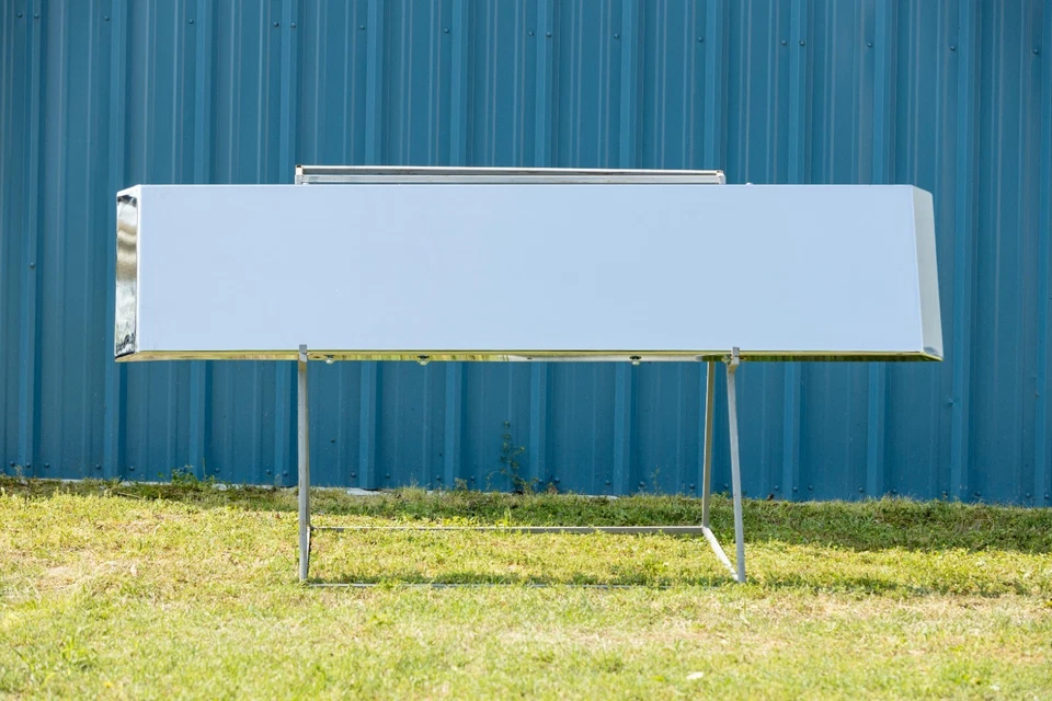 Parachoques Western Star 4800/4900 liso, 20" montaje oculto cromado con extremos ingleteados, Foto 2 de 4