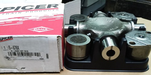 5-676X Dana Spicer Universal Joint (U-Joint) fits 1810 Series Driveline - OEM - Picture 3 of 3