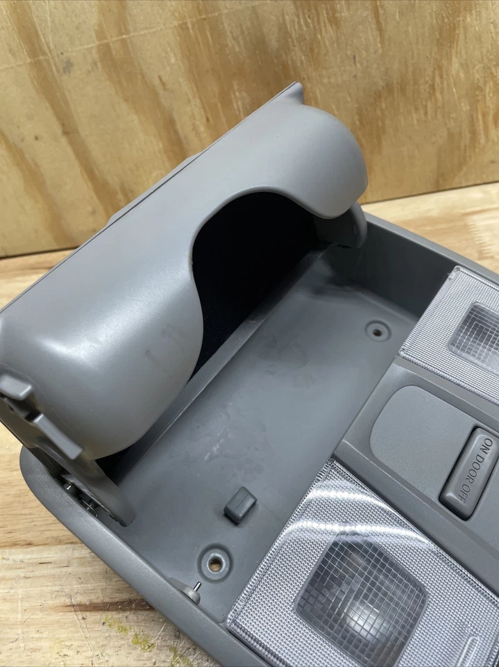 2012-2017 Hyundai Accent Upper Overhead Dome Light Lamp Gray OEM AK200417 - Image 4 of 4