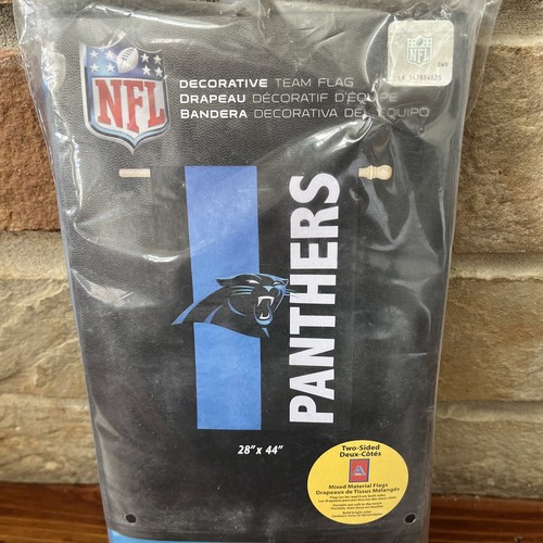 Bandera decorativa del equipo Carolina Panthers NFL 28"" x 44"" pulgadas - nunca abierta - Imagen 4 de 14