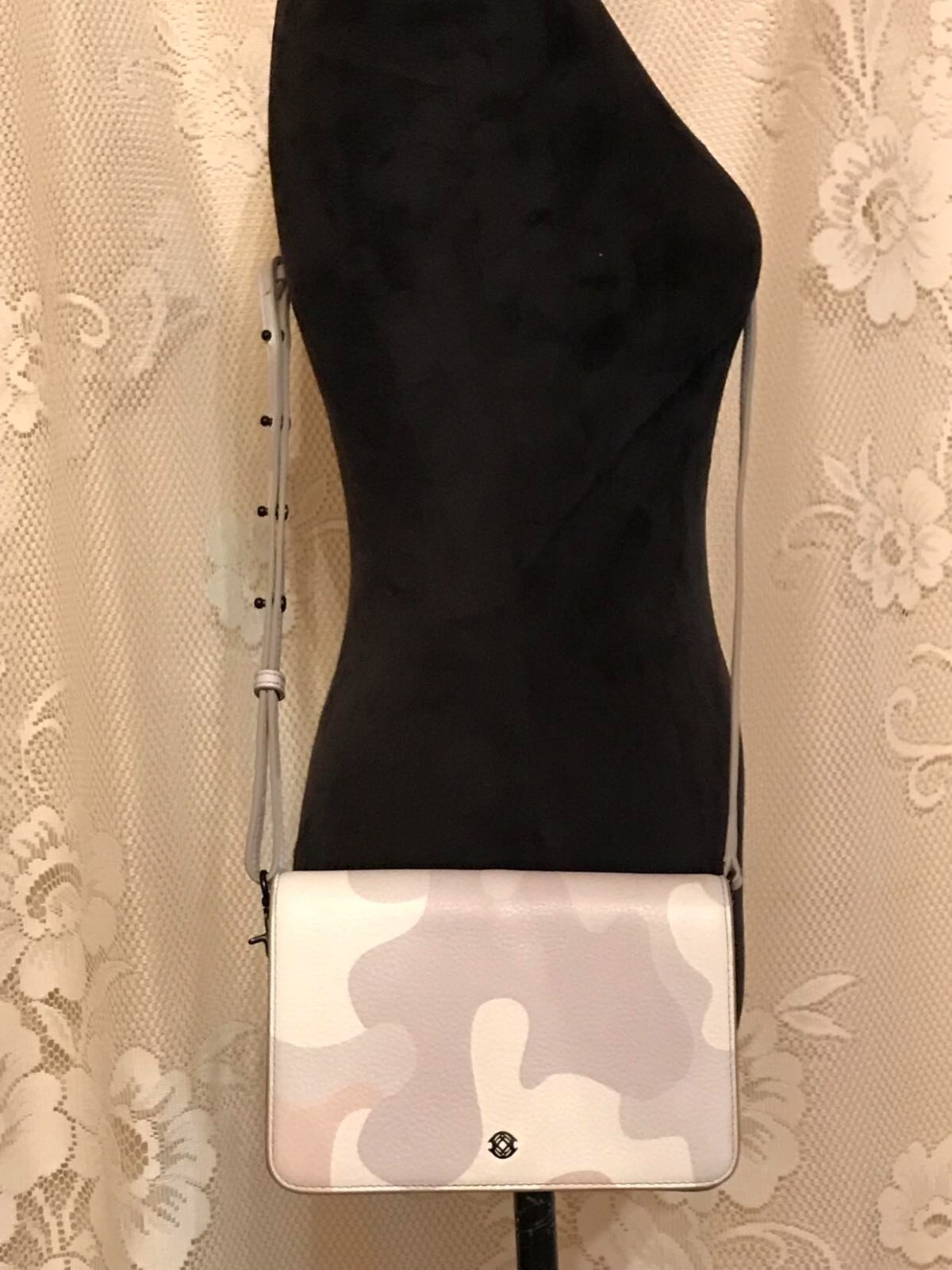 Dagne Dover Andra Haze Camo Pebbled Leather Crossbody Clutch Bag EUC