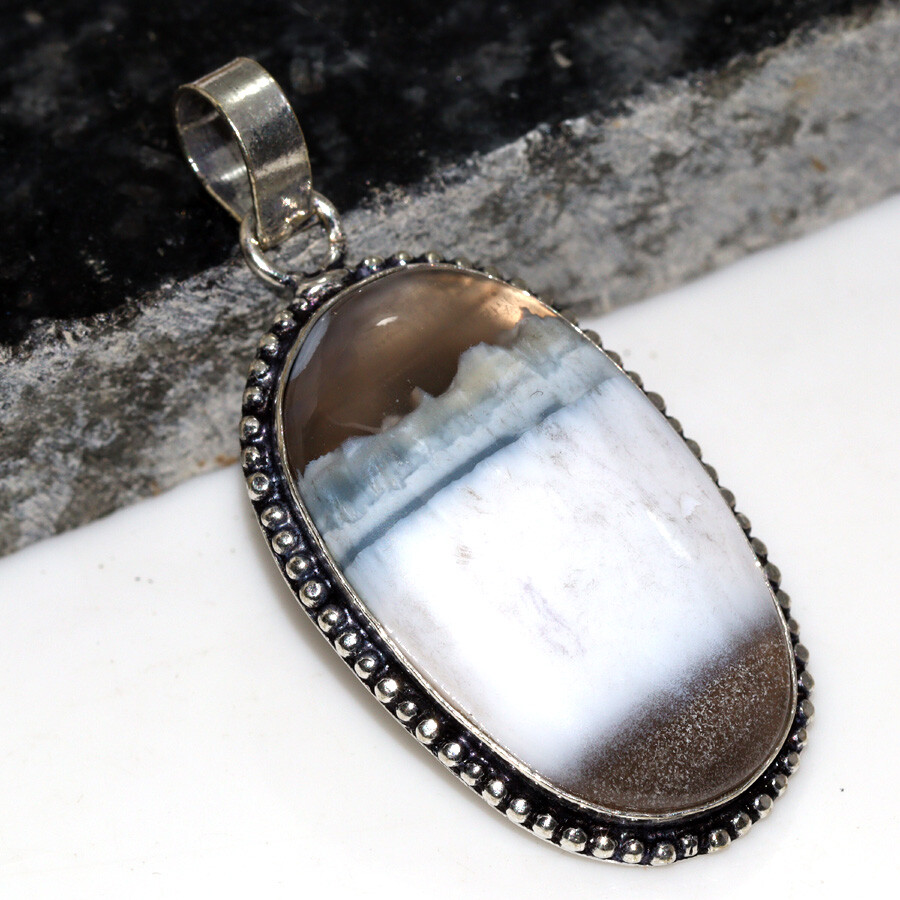 925 Silver Plated Owhyee Blue Opal Ethnic Pendant Jewelry Size 2