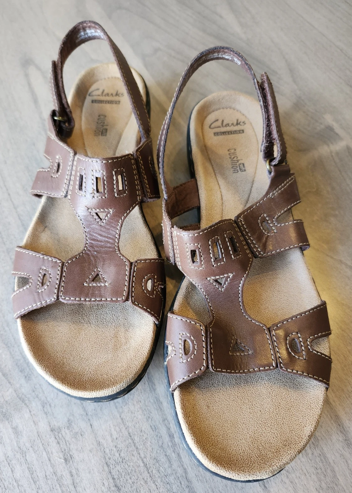 Sandali Clarks donna 9M Leisa slingback pelle marrone comodi casual 26105573