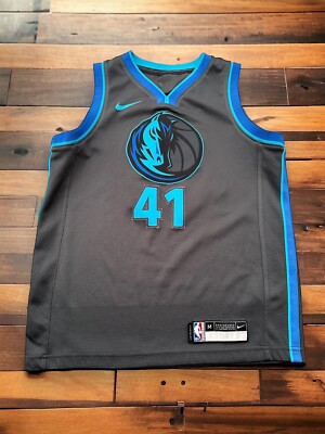 dirk nowitzki jersey city edition