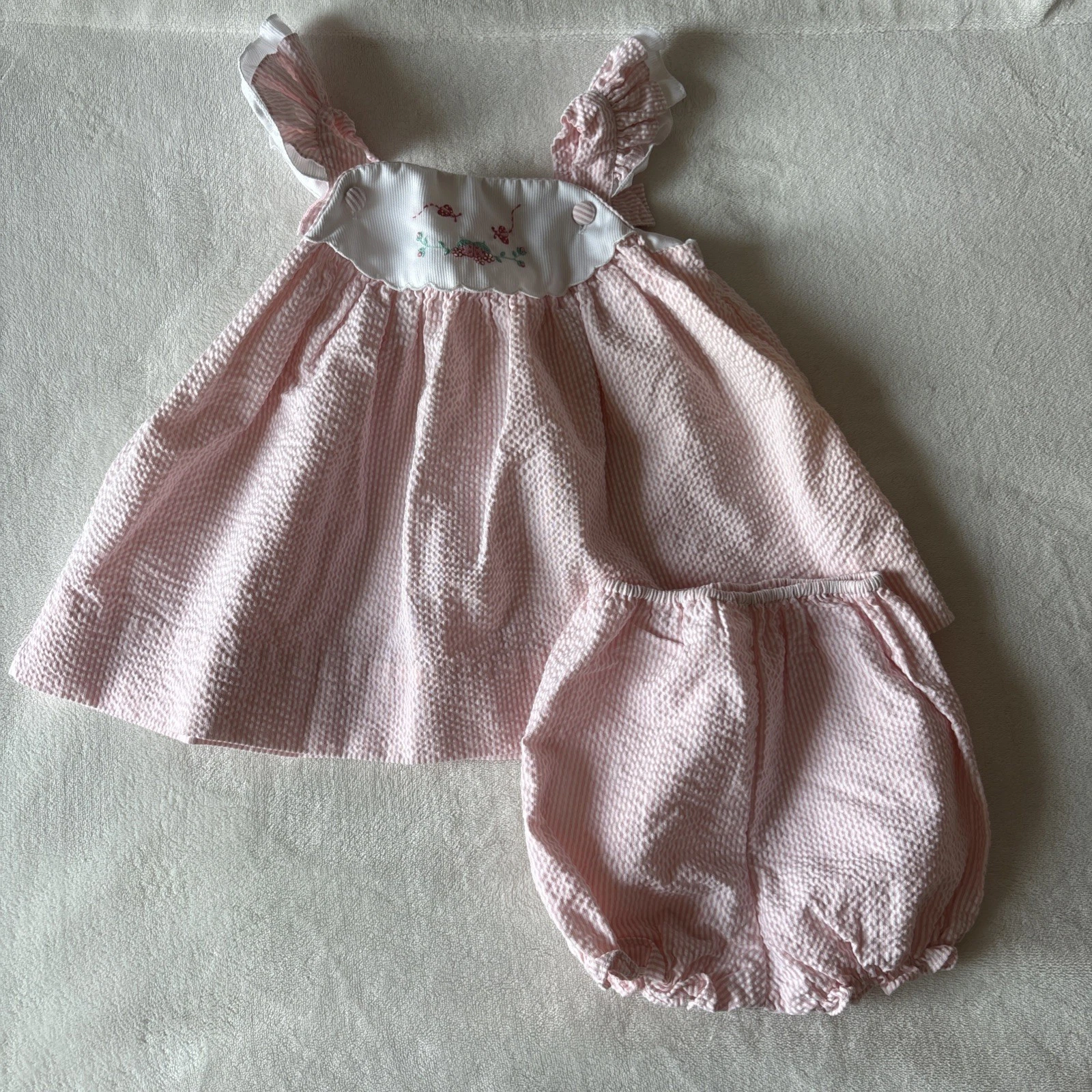 VTG Carters Baby Pink Seersucker 2 Pc Set 6mos Dress Bloomers Butterflies Berry