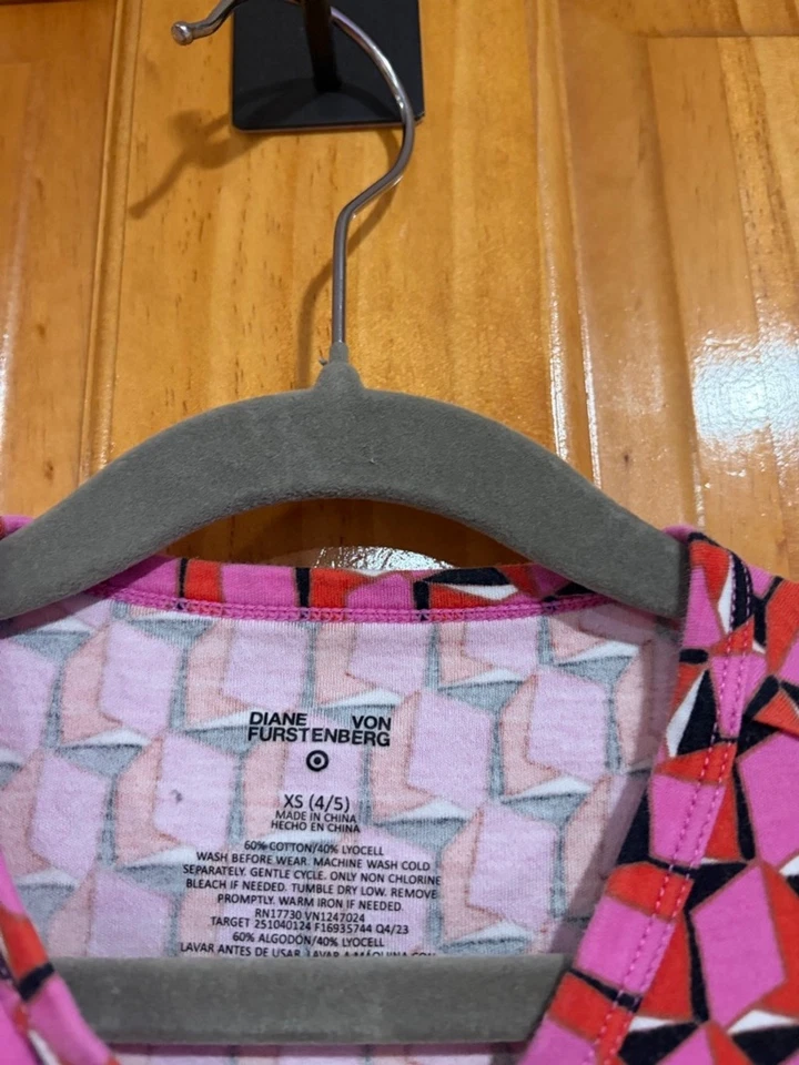 Vestido Diane von Furstenberg Niña Imitación Envolvente Rosa Estampado Geométrico Talla XS 4/5 Foto 2 de 3