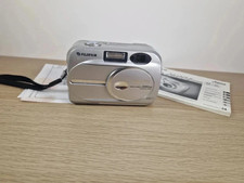Fujifilm 2600 Zoom 2.0MP Digital Camera - Silver