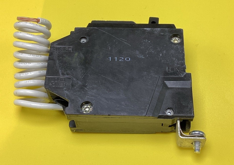 General Electric THQB1120GF Ground Fault Circuit Breaker, 1-Pole, 20