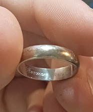 9ct gold vintage wedding band old 2.50gram (scrap price is £93 as of today)