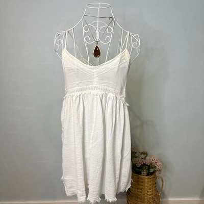 Gorgeous white babydoll flowy blouse top with dainty cami straps