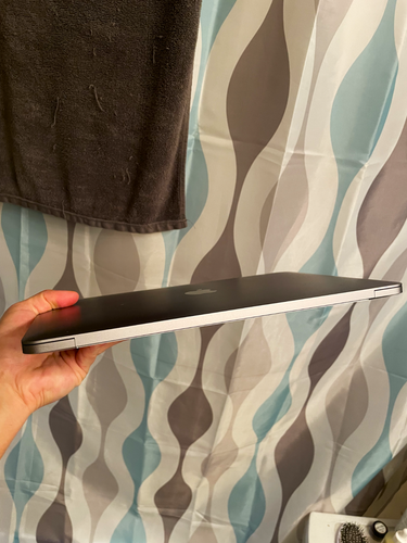 (BUNDLE) MacBook Pro M2 13-inch 2022 16GB 8‑Core CPU 10‑Core GPU 256GB AppleCare - Picture 4 of 11