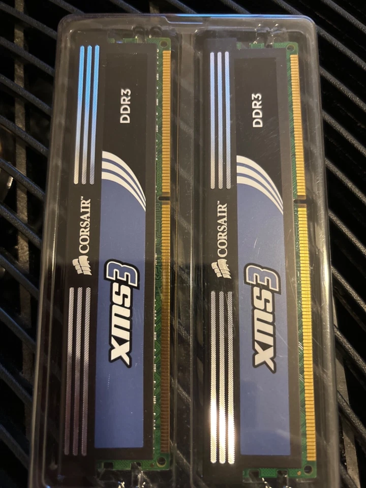 Corsair TW3X4G1333C9A XMS3 4GB (2x2GB) DDR3 1333 MHz (PC3 10666) Desktop Memory - Image 3 of 3