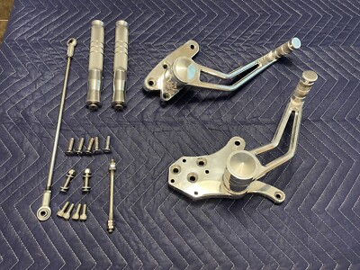 Accutronix Forward Controls Harley Fed Billet Foot Pegs