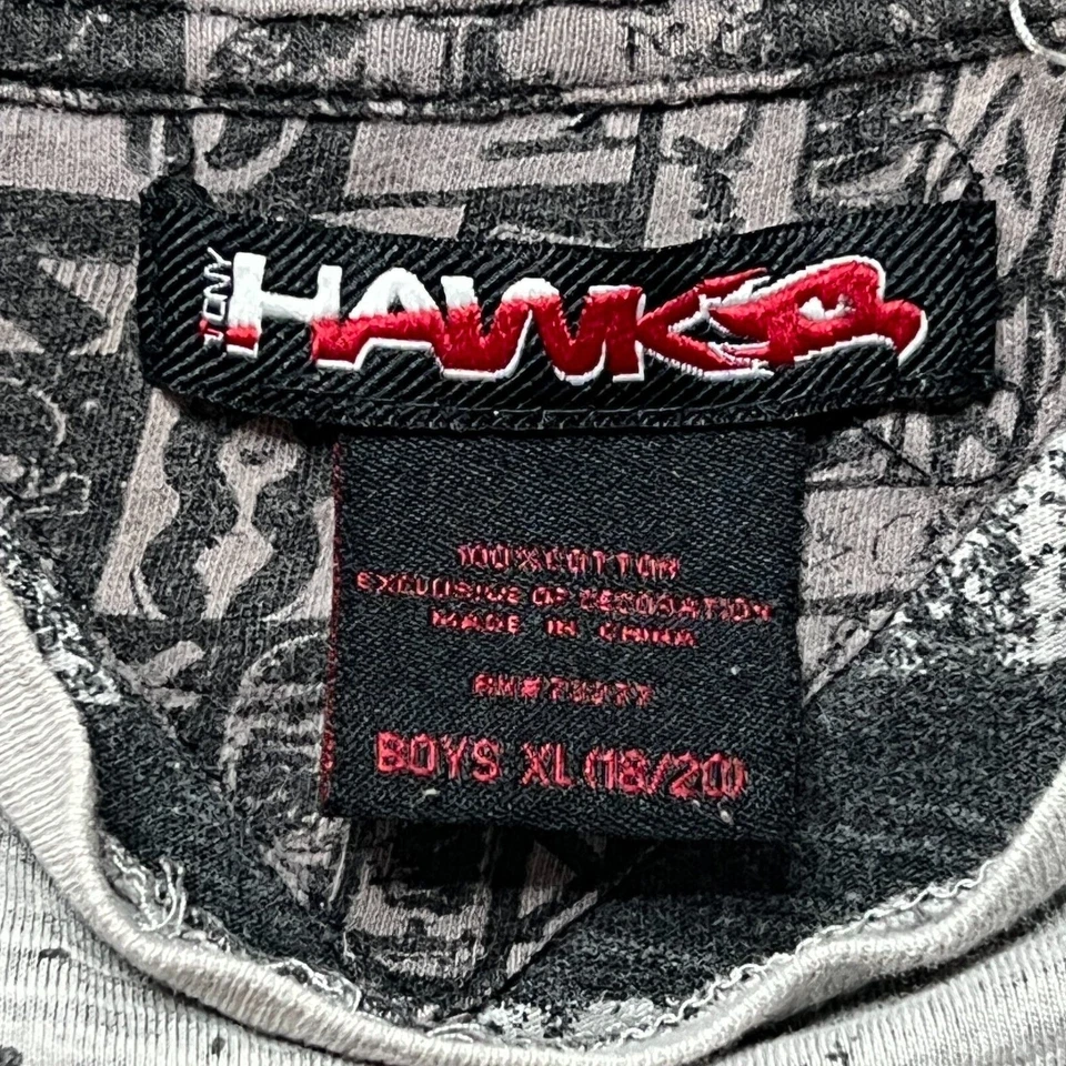 Футболка графическая Y2K Hawk Skating Cityscape - вышитая в полоску - молодежная XL 20x22 - Изображение 3 из 4