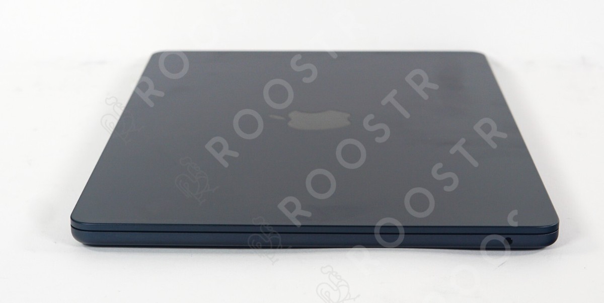 新品未開封　MacBook Air 13インチ　M4チップ　16GB 256GB 13