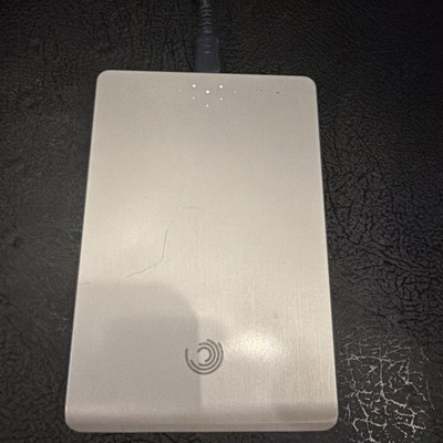 Seagate FreeAgent Go 500GB External Hard Drive - Silver